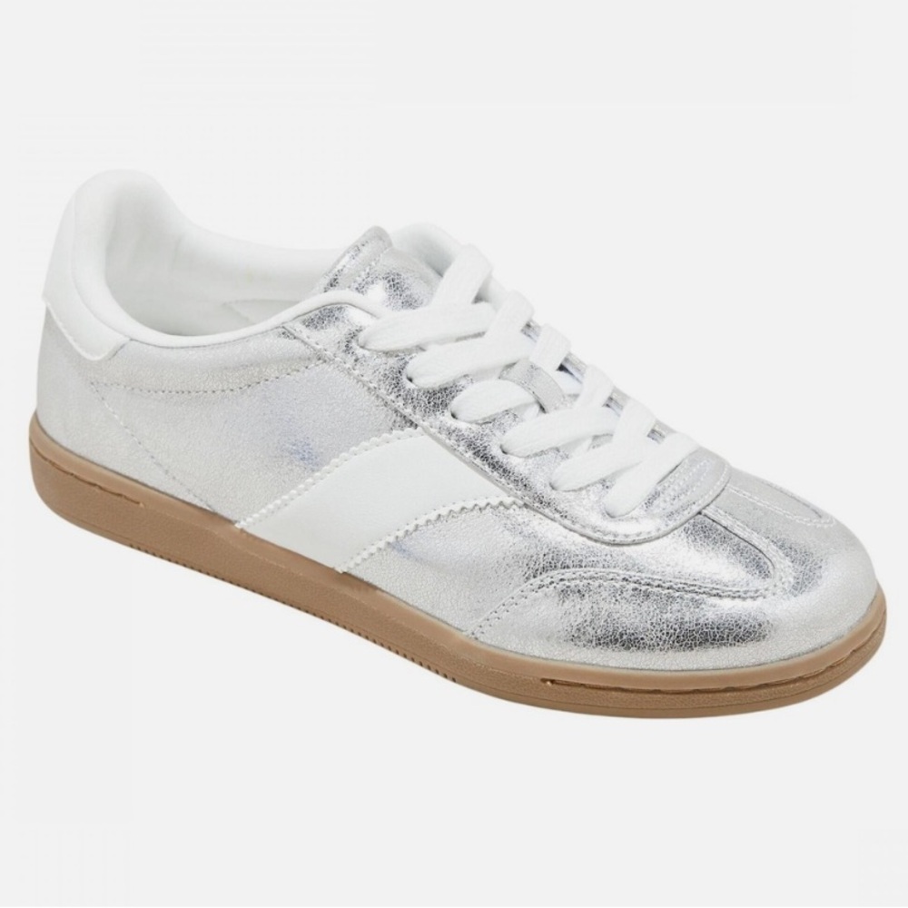 Worn once - UNIVERSAL THREAD ‘Spencer’ Silver Metallic Sneakers - Picture 2 of 10